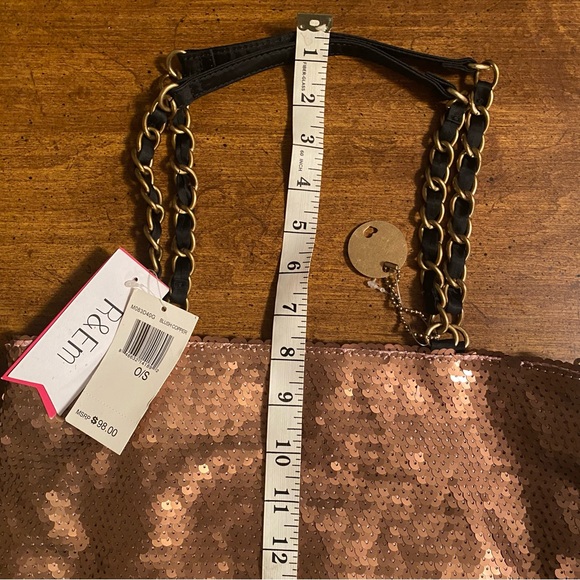 R&Em - Bronze Sequin Tote Bag (NWT - WITH FLAW) - Picture 7 of 10